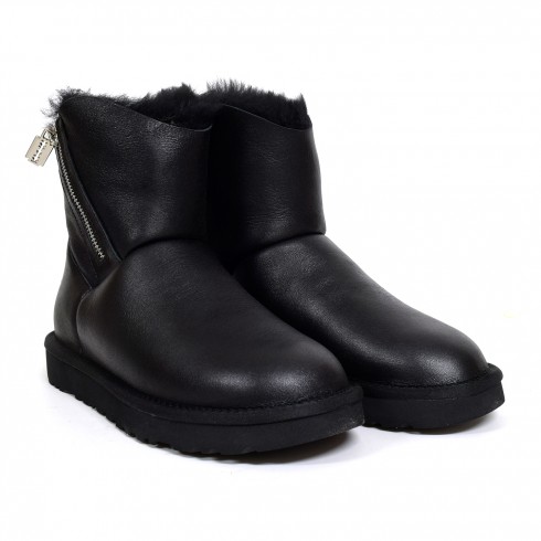 Mini Oblique Zip Black