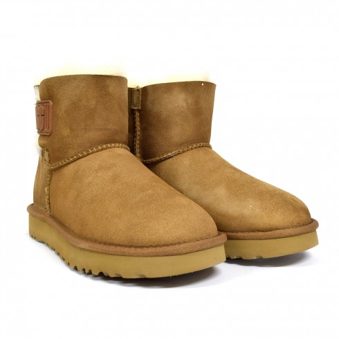 Bailey Mini Logo Strap Suede Chestnut