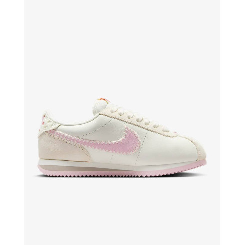 Nike Cortez Valentina's day